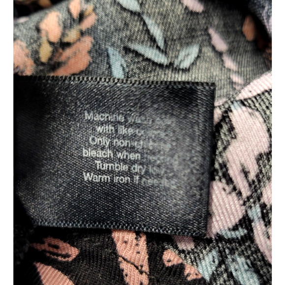 Lane Bryant Top Womens 22/24 Black Floral Surplice Wrap Peplum Long Sleeve Boho - Picture 10 of 12